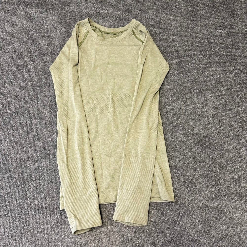 Lululemon Swiftly Tech Top Womens Size 2 Green Long Sleeve Athletic Perforated